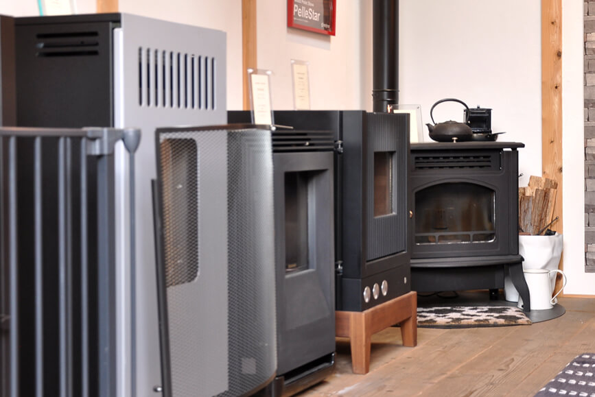 仙台 - ライフガーデン ペレットストーブの展示風景